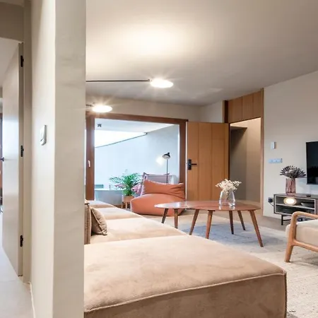 Insua House *