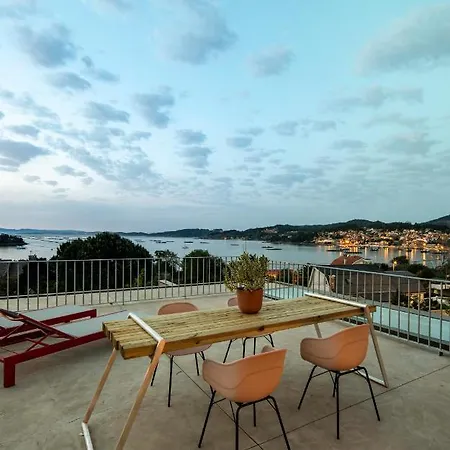 Insua House Vakantiehuis *