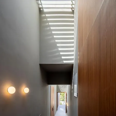 Insua House